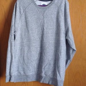 Men's crew neck sweatshirt